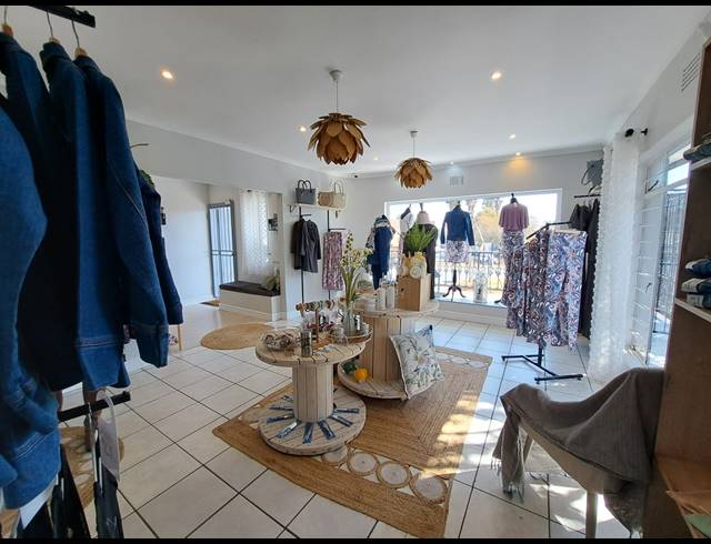 1,345M² BUSINESS FOR SALE IN DALVIEW